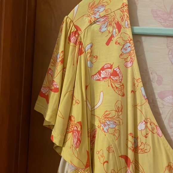 ModCloth Butterfly Top, XL - Picture 3 of 6